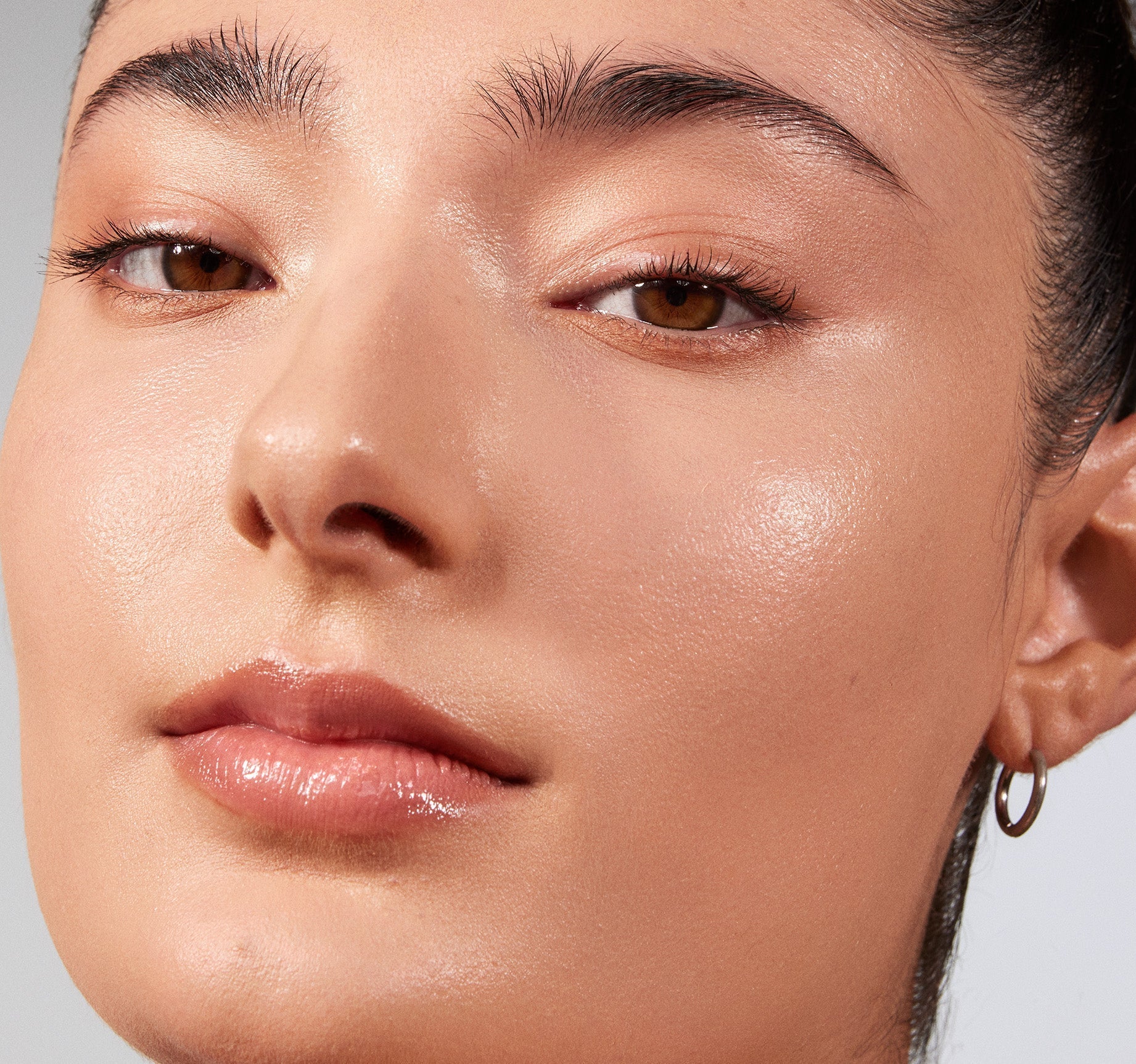 Lightform Extended Hydration Foundation - Image 34