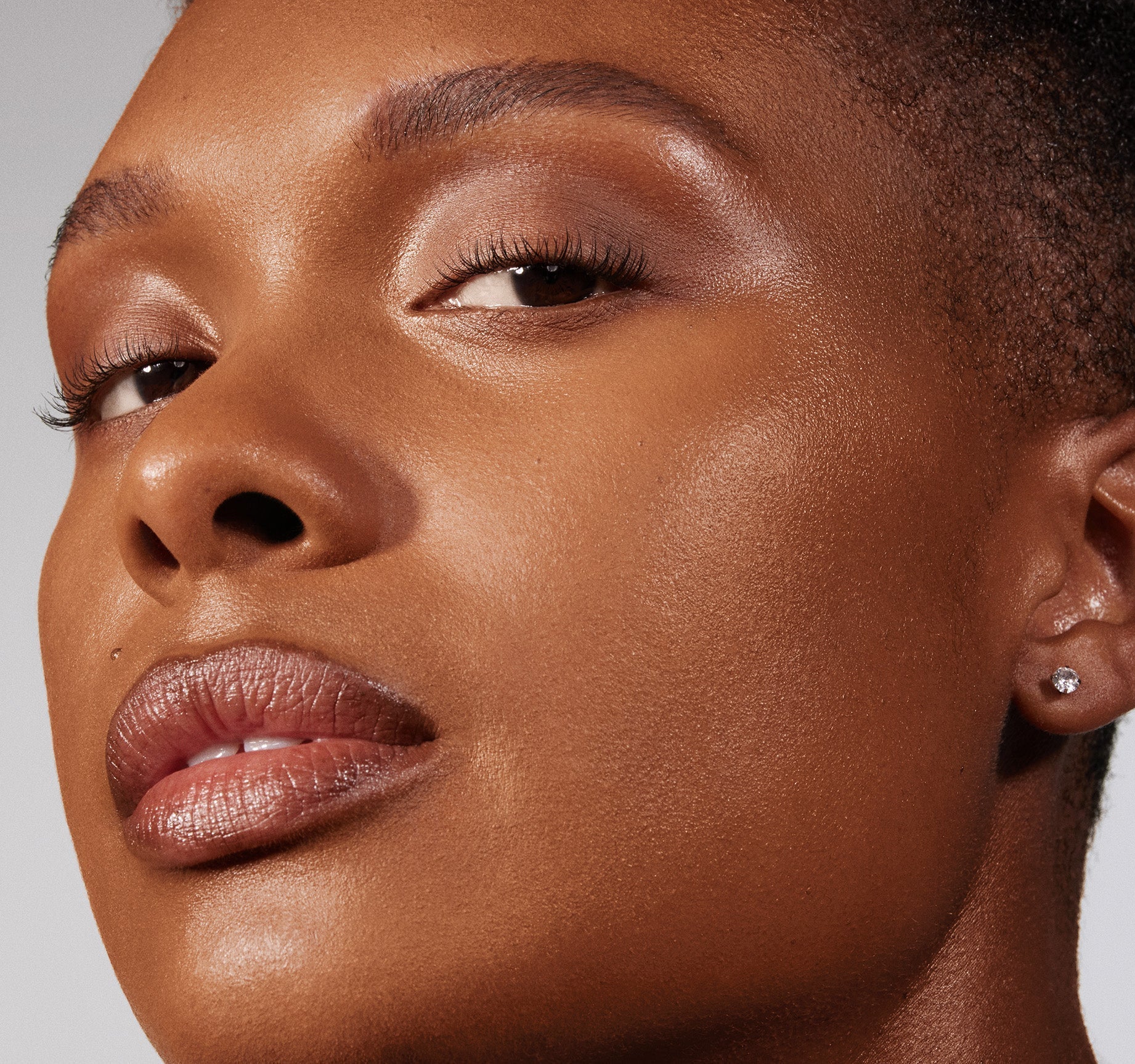 Lightform Extended Hydration Foundation - Image 109