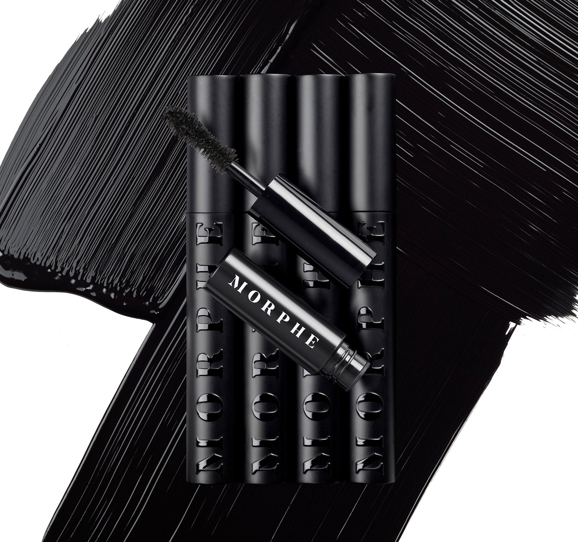 Make It Big Mini Volumizing Mascara - Image 6